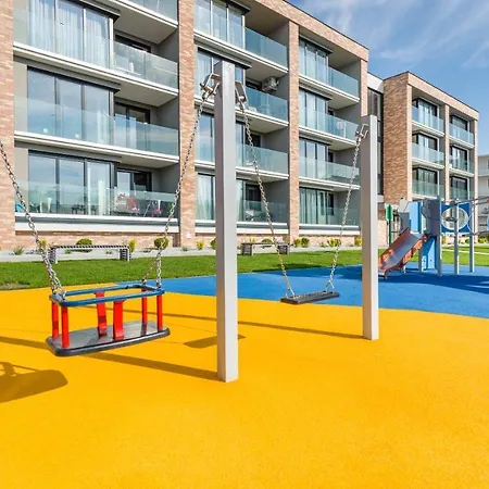 Czarna Perła Z Garażem 7 E Perłowa Przystań -