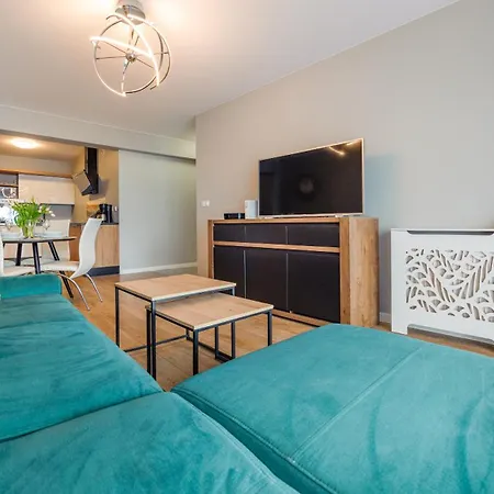 Czarna Perła Z Garażem 7 E Perłowa Przystań - Kołobrzeg