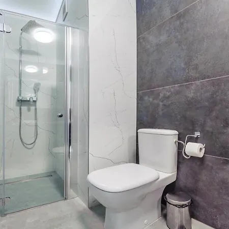 Lägenhet Czarna Perla Z Garazem 7 E Perlowa Przystan - *