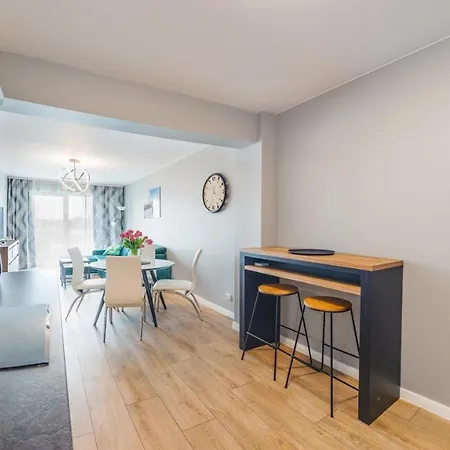 Lägenhet Czarna Perla Z Garazem 7 E Perlowa Przystan - Kołobrzeg