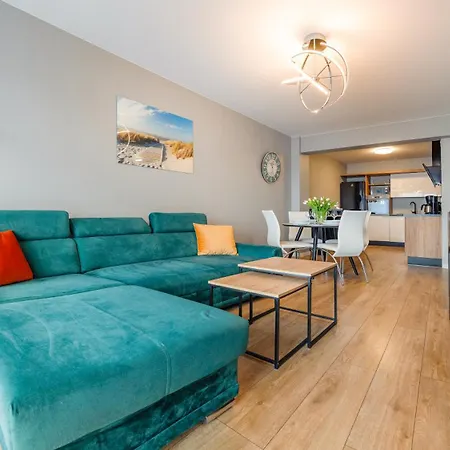 Czarna Perla Z Garazem 7 E Perlowa Przystan - Lägenhet *